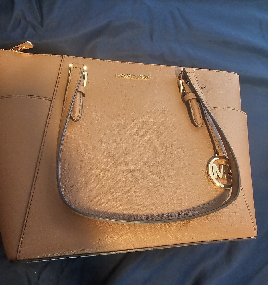 MICHAEL KORS Charlotte Large Leather Top-Zip Tote